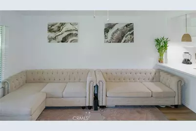 521 S Lyon #11, Santa Ana, CA 92701 - Photo 3