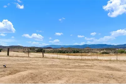 41981 Avenida Abril, Hemet, CA 92544 - Photo 9