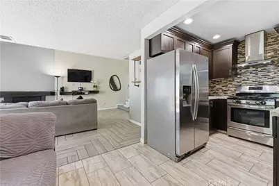 5577 Pioneer Boulevard #9, Whittier, CA 90601 - Photo 7