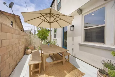 17544 Cameron #102, Huntington Beach, CA 92647 - Photo 37