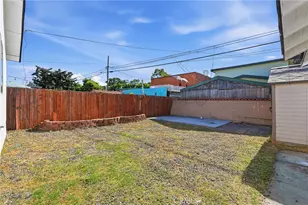 12239 Cedar Ave, Hawthorne, CA 90250 - Photo 31