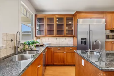 1005 Marvista Avenue, Seal Beach, CA 90740 - Photo 13