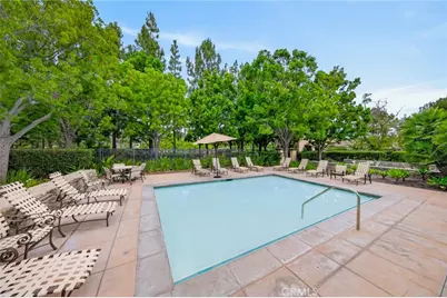 54 Salton, Irvine, CA 92602 - Photo 31
