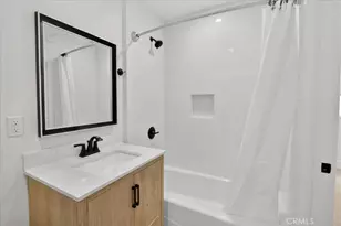 16623 Lake Ave, Paramount, CA 90723 - Photo 15
