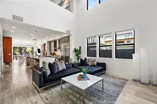 404 10th St, Huntington Beach, CA 92648 - Photo 17