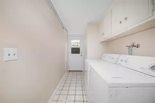 3670 Bluebell St, Seal Beach, CA 90740 - Photo 27