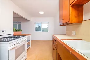 2135 E Florida St, Long Beach, CA 90814 - Photo 9