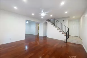 587 S College, Claremont, CA 91711 - Photo 3