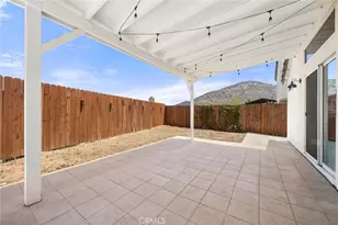 15516 Carrera, Fontana, CA 92337 - Photo 33