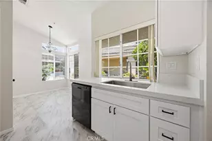 15516 Carrera, Fontana, CA 92337 - Photo 25