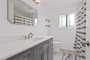 10712 Pamela St, Cypress, CA 90630 - Photo 11