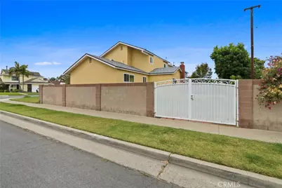 10712 Pamela Street, Cypress, CA 90630 - Photo 25