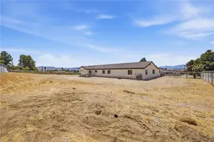 14685 Apple Valley Rd, Apple Valley, CA 92307 - Photo 41