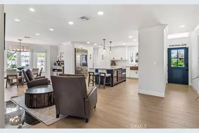 6440 E El Roble Street, Long Beach, CA 90815 - Photo 7