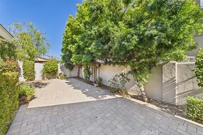 11606 Lakia Drive, Cypress, CA 90630 - Photo 39