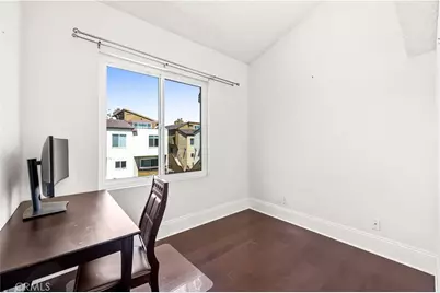 1022 S Marengo #5, Alhambra, CA 91803 - Photo 23