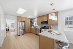 819 Rosemont, Los Angeles, CA 90026 - Photo 9
