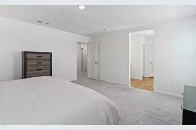 28360 Hollow Grove, Nuevo, CA 92567 - Photo 33
