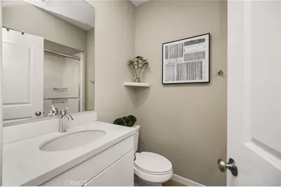 111 Tallowood, Irvine, CA 92620 - Photo 7