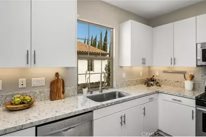 111 Tallowood, Irvine, CA 92620 - Photo 21