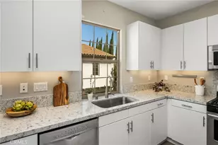 111 Tallowood, Irvine, CA 92620 - Photo 21