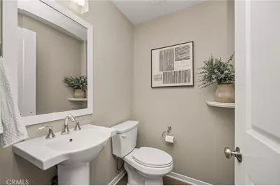 111 Tallowood, Irvine, CA 92620 - Photo 9