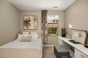 111 Tallowood, Irvine, CA 92620 - Photo 5