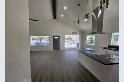 845 W 56th Street, Los Angeles, CA 90037 - Photo 5