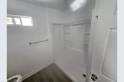 845 W 56th Street, Los Angeles, CA 90037 - Photo 11