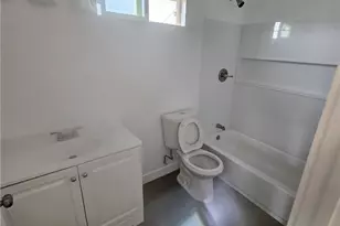 845 W 56th St, Los Angeles, CA 90037 - Photo 17