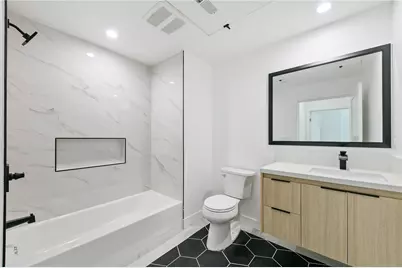 1023 E 28th, Los Angeles, CA 90011 - Photo 9