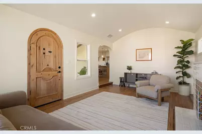 2014 W 84th Street, Los Angeles, CA 90047 - Photo 13