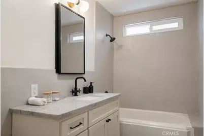 2014 W 84th Street, Los Angeles, CA 90047 - Photo 29