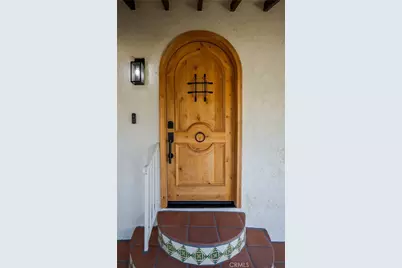 2014 W 84th Street, Los Angeles, CA 90047 - Photo 9