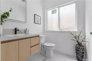 1014 W 223rd St, Torrance, CA 90502 - Photo 13