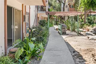 5585 E Pacific Coast Hwy, Long Beach, CA 90804 - Photo 19