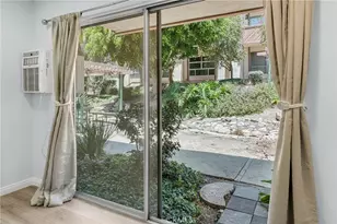5585 E Pacific Coast Hwy, Long Beach, CA 90804 - Photo 7