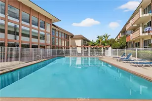 5585 E Pacific Coast Hwy, Long Beach, CA 90804 - Photo 23