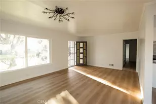 1922 Meriday, Santa Ana, CA 92706 - Photo 11