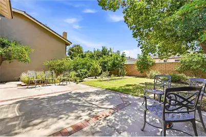 100 Acorn, Brea, CA 92821 - Photo 33