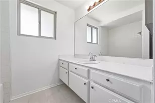 100 Acorn, Brea, CA 92821 - Photo 27