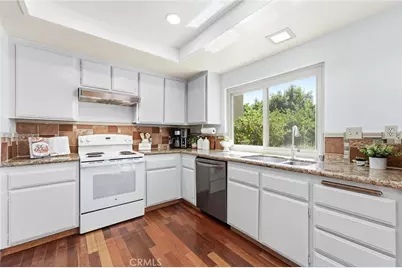 100 Acorn, Brea, CA 92821 - Photo 11