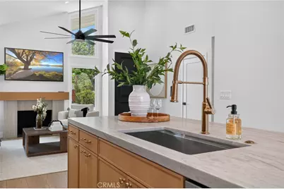 5941 E Camino Correr, Anaheim Hills, CA 92807 - Photo 13