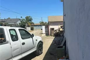 400 N Central Ave, Compton, CA 90220 - Photo 25