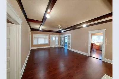 530 S Broadway, Santa Ana, CA 92701 - Photo 17