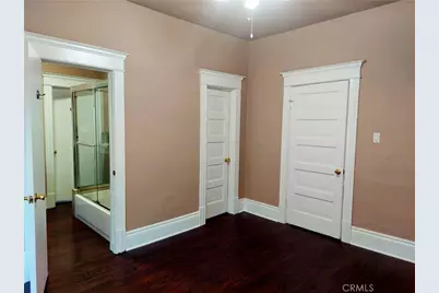 530 S Broadway, Santa Ana, CA 92701 - Photo 9