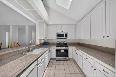 14611 Calle Palma Loma #14, Whittier, CA 90604 - Photo 13
