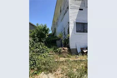 135 Rivera Street, East Los Angeles, CA 90063 - Photo 17