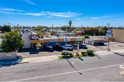 2010 W Lincoln Avenue, Anaheim, CA 92801 - Photo 5