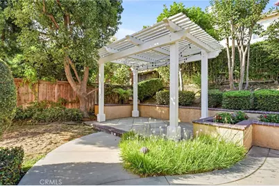 81 Linhaven, Irvine, CA 92602 - Photo 35